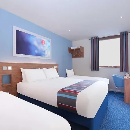 Hotel Travelodge London 3*