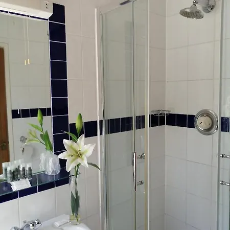 The Tudor 3* Eastcote