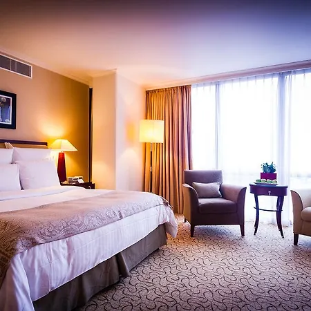 Marriott Canary Wharf 5*