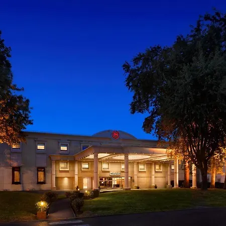 Sheraton Heathrow 4* Hillingdon