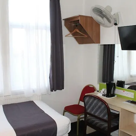 Hotel Clapham South Belvedere 2*