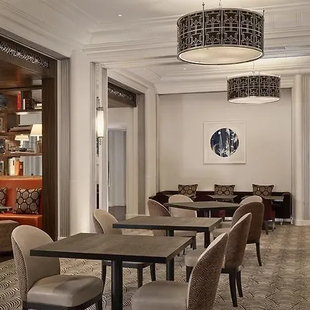 Sheraton Grand Park Lane 5* Londýn