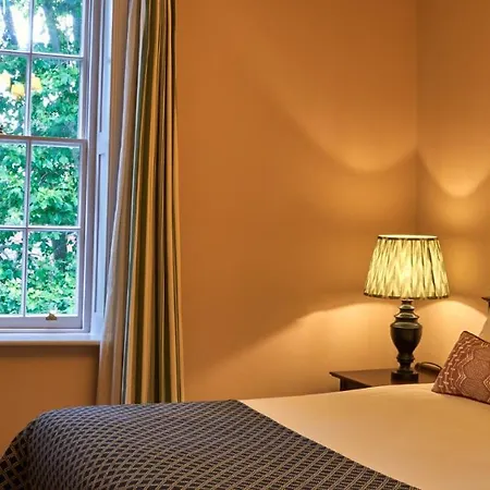 The Mitre, Hampton Court Hotel 5*