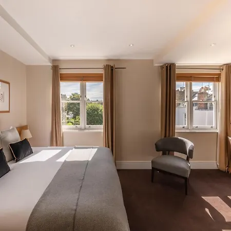 The Resident Kensington Hotel 4*