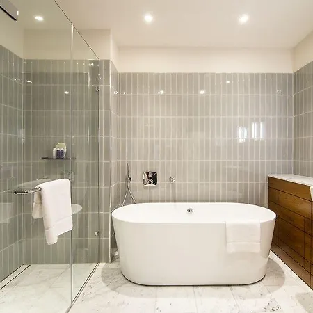 Devonshire Club &