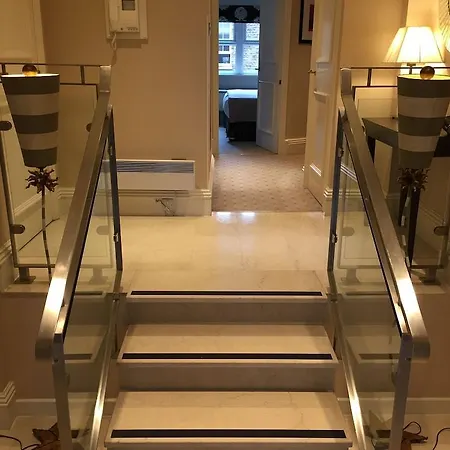 Beaufort House - Knightsbridge