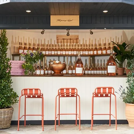 The Mitre, Hampton Court Kingston upon Thames (Greater London)