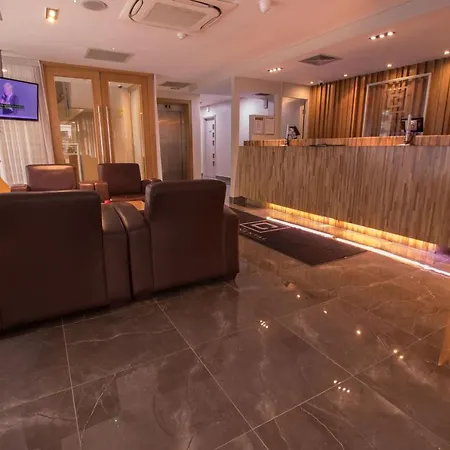 The Continental Hotel, Heathrow Hotel