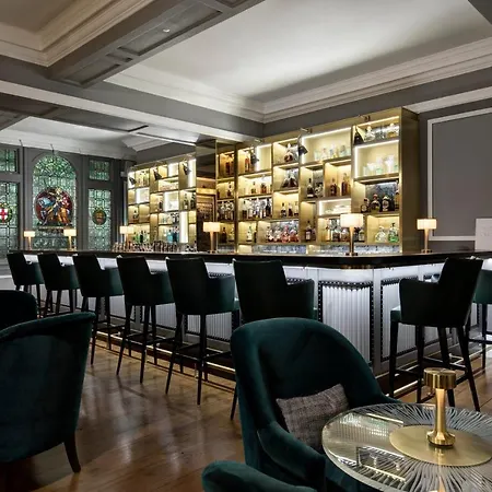 Brown's Hotel, A Rocco Forte Отель Лондон