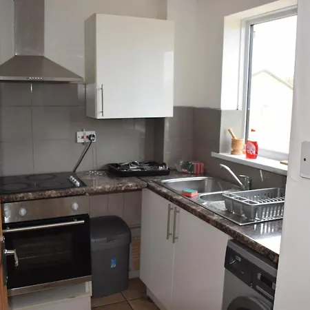 One Bedroom Flat, Granary Road Enfield