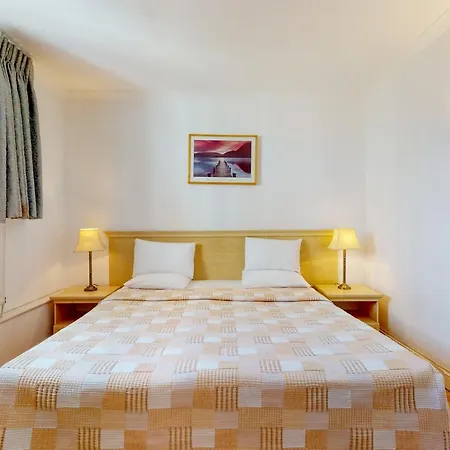 Hertford Court Aparthotel