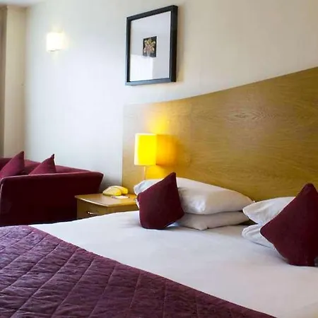 Kensington Court - Earls Court 3* Лондон