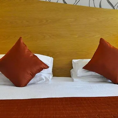 Kensington Court - Earls Court 3* Лондон