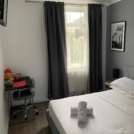 Hotel The Cameron 2*
