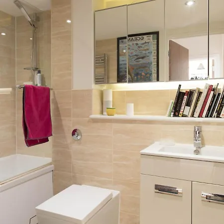 Pass The Keys Trendy 2Br Walthamstow Apartment- Perfect Location
