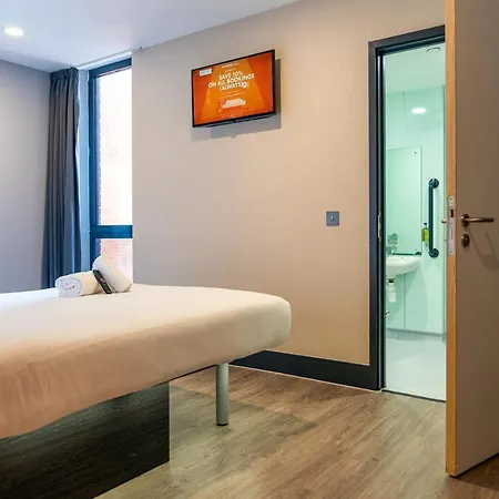 Hotel Easyhotel Shoreditch Londra