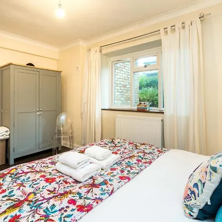 Apartment New Fantastic 1bd Crystal Palace Flat In *