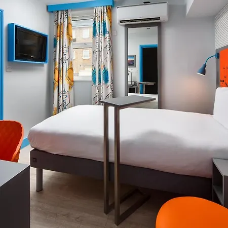 Ibis Styles London Hotel 3*