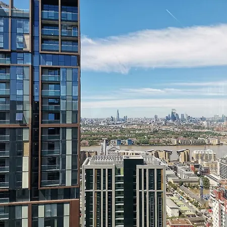 شقة Charles Hope Canary Wharf South Quay لندن