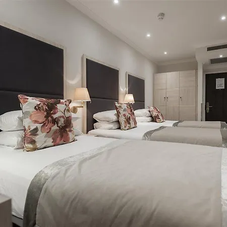 Blandford Hotel 4*