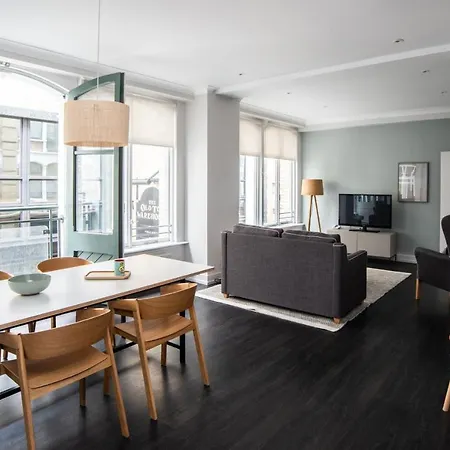 Native Fenchurch Street Apartament Londyn
