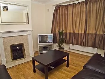 Sutton Place Apartment Croydon