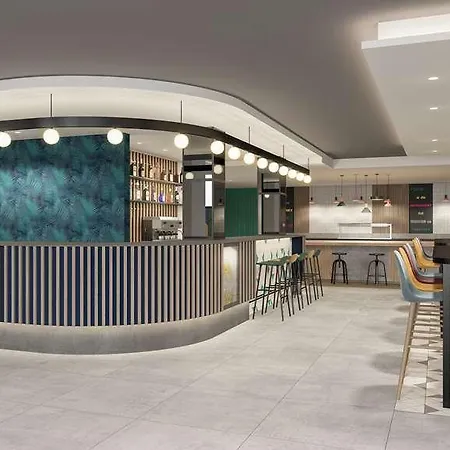 Hampton By Hilton Park Royal Hotel 3*
