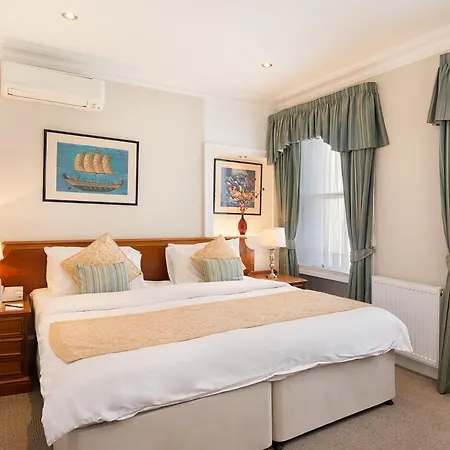 Staunton - Hotel