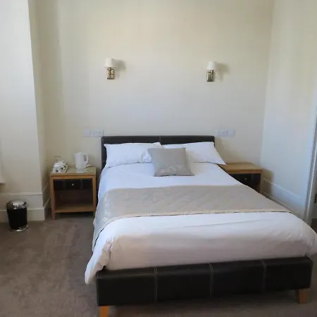 Marple Pensionat 3*