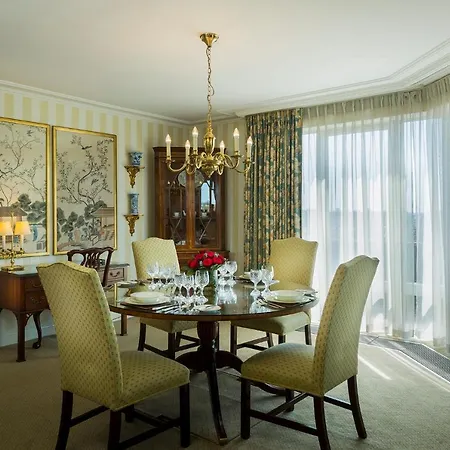 Апарт-отель Cheval Thorney Court At Hyde Park
