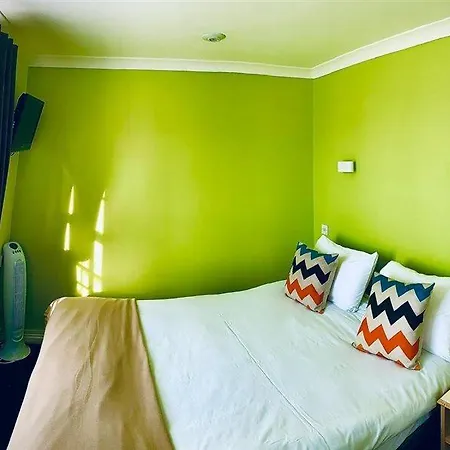 Hostel Smart Hyde Park View *