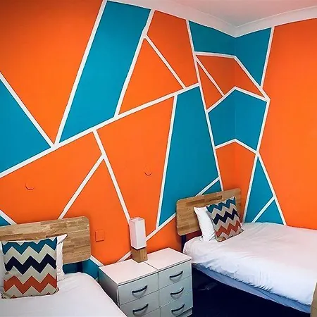Smart Hyde Park View Hostel *