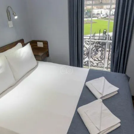 Hotel Angus
