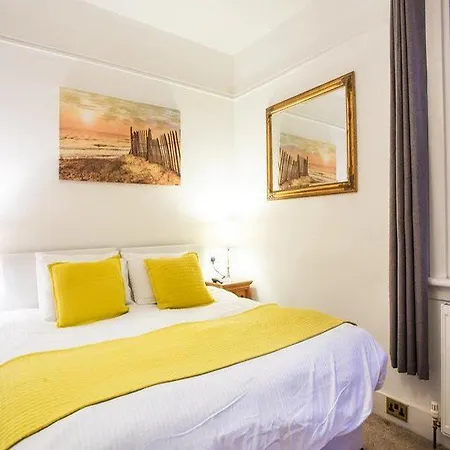 Oyo The Greenland Hotel London