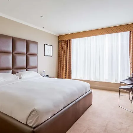 Radisson Blu Hotel, London Heathrow Hillingdon