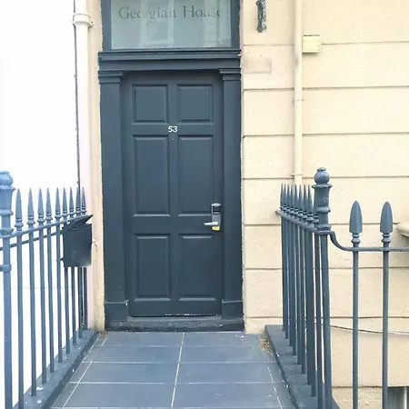Bower House 2* Лондон