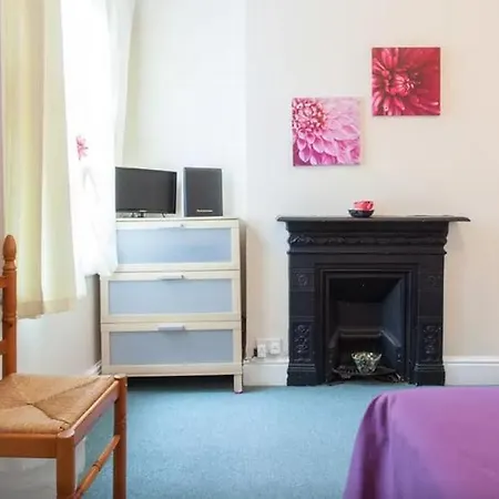 Home2home-rooms 3* Londen