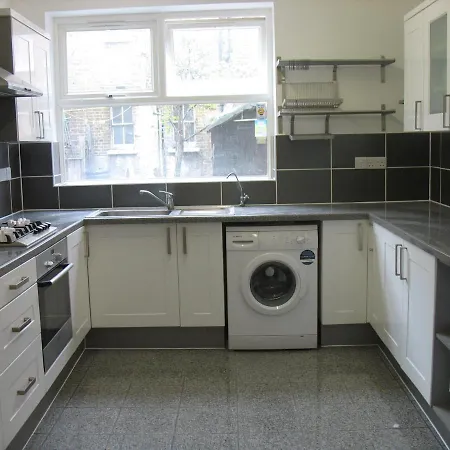 Haringey Victorian House * לונדון