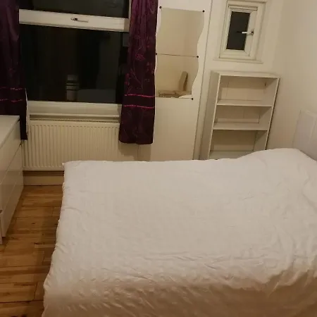 מלון דירות Haringey Victorian House לונדון