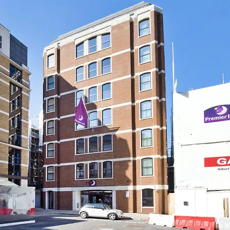 Premier Farringdon Hotel London