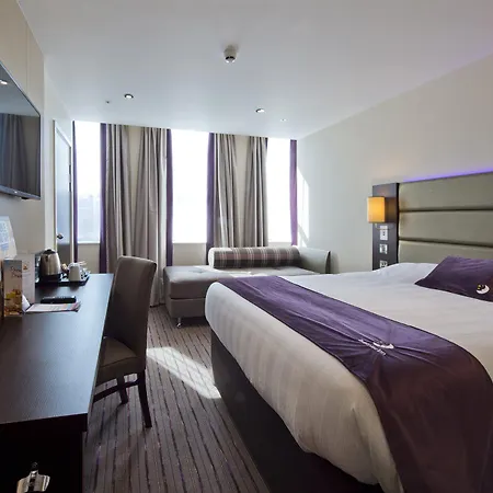 Premier Farringdon 3*