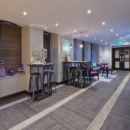 Premier Farringdon 3* לונדון