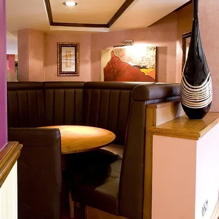 Premier London Hotel