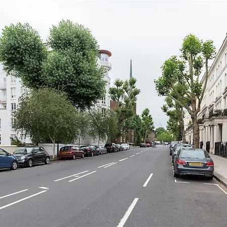 Panoramic Family In Maida Vale