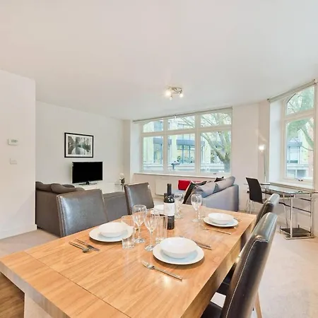 Alfred Place - Amazing Short Let In Central Appartamento