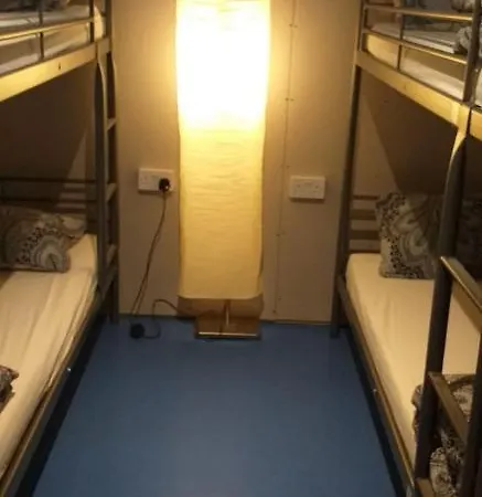 Hostel The Queens Londyn