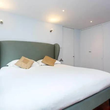 Veeve - Covent Garden Cool Apartment