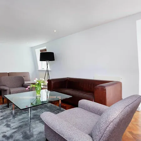 Veeve - Covent Garden Cool Apartment London