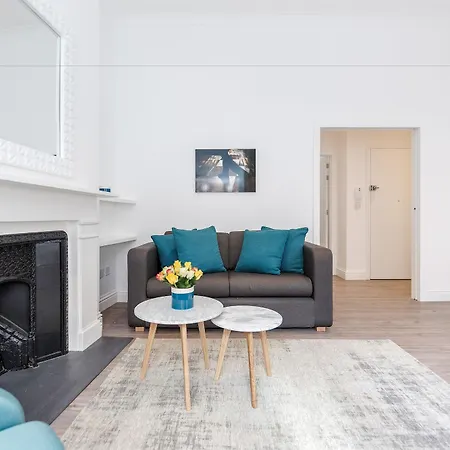 Soho 1 Bed L3 By Basetogo London