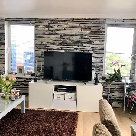 Beautiful In Sw London Apartment